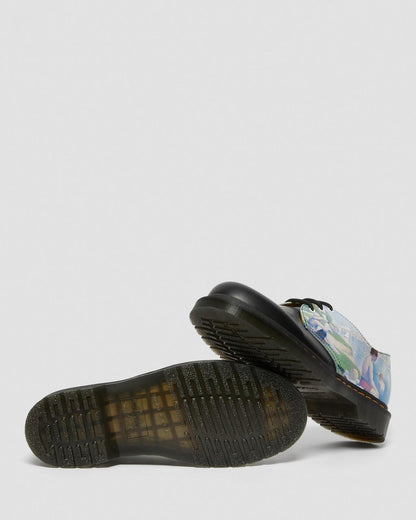 The National Gallery 1461 Bathers Shoes
