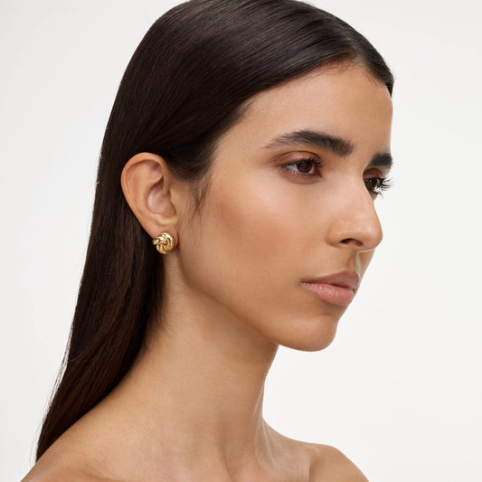 Gold Small Knot Earrings