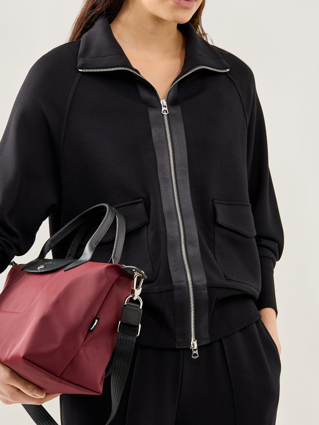 Roxbury Zip Through Black